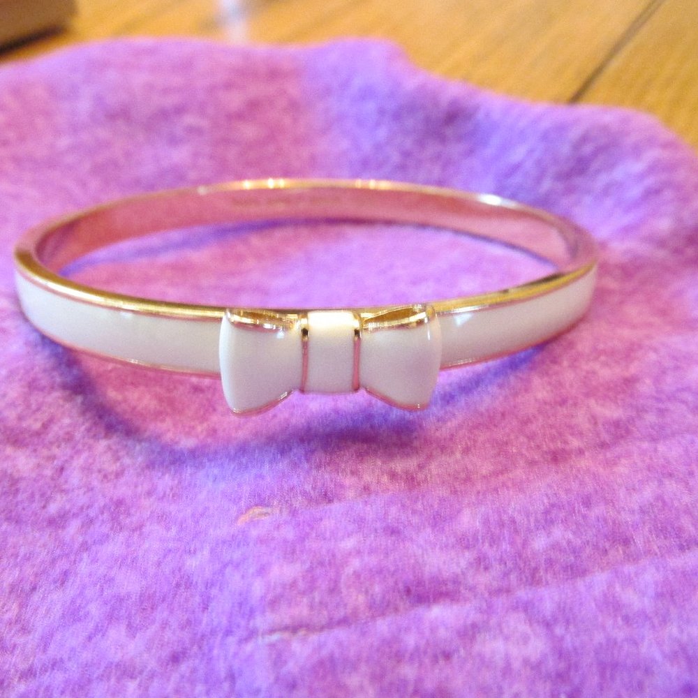 KATE SPADE Ivory/Gold BOW Bangle Bracelet NEW!